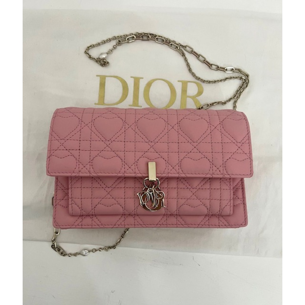 780a5891-d716-4855-b981-a3866f6d1d31